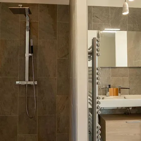 Belle Vue Mer- Erbalunga A 2 Pas De La *